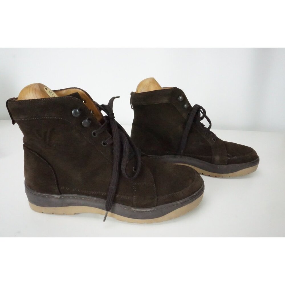 Louis Vuitton Suede Chocolate Brown Embossed Logo Mens Boots Sz 6 MAde in Italy - Picture 3 of 8